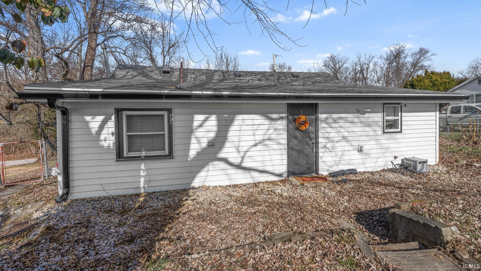 2118 24th Street Bedford, IN 47421 - Photo 2 of 26