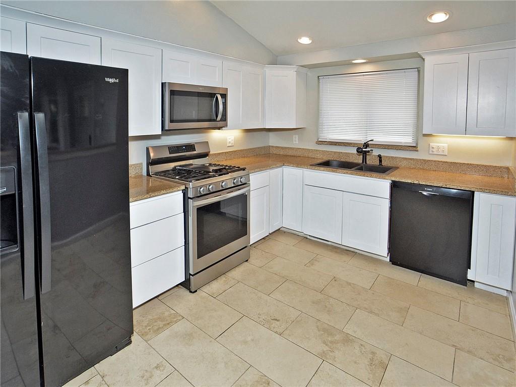 2404 Haymaker Road Monroeville, PA 15146 - Photo 8 of 42 Gallery Image 8