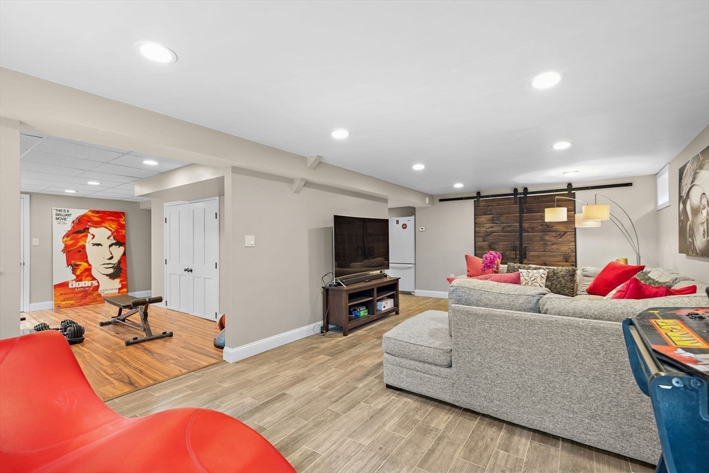 48 Chanticleer Road Sudbury, MA 01776 - Photo 32 of 37