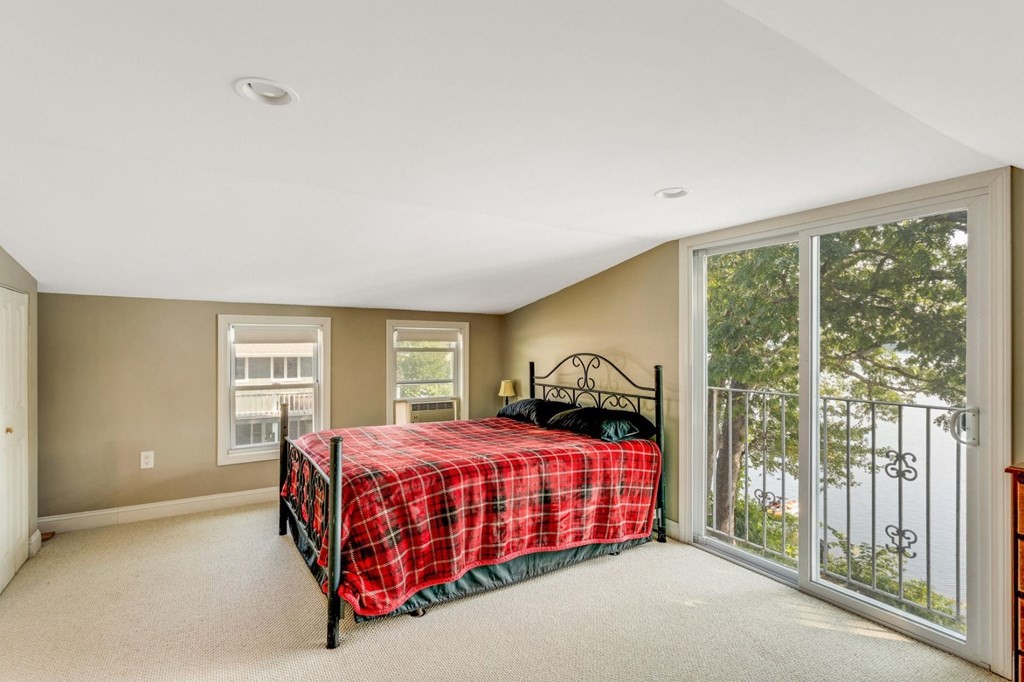 841 R Nashua Road Dracut, MA 01826 - Photo 10 of 24 Gallery Image 10