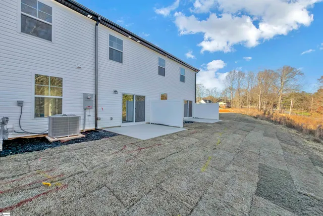 $229,900 | 404 Belgrove Way, Easley, SC 29640