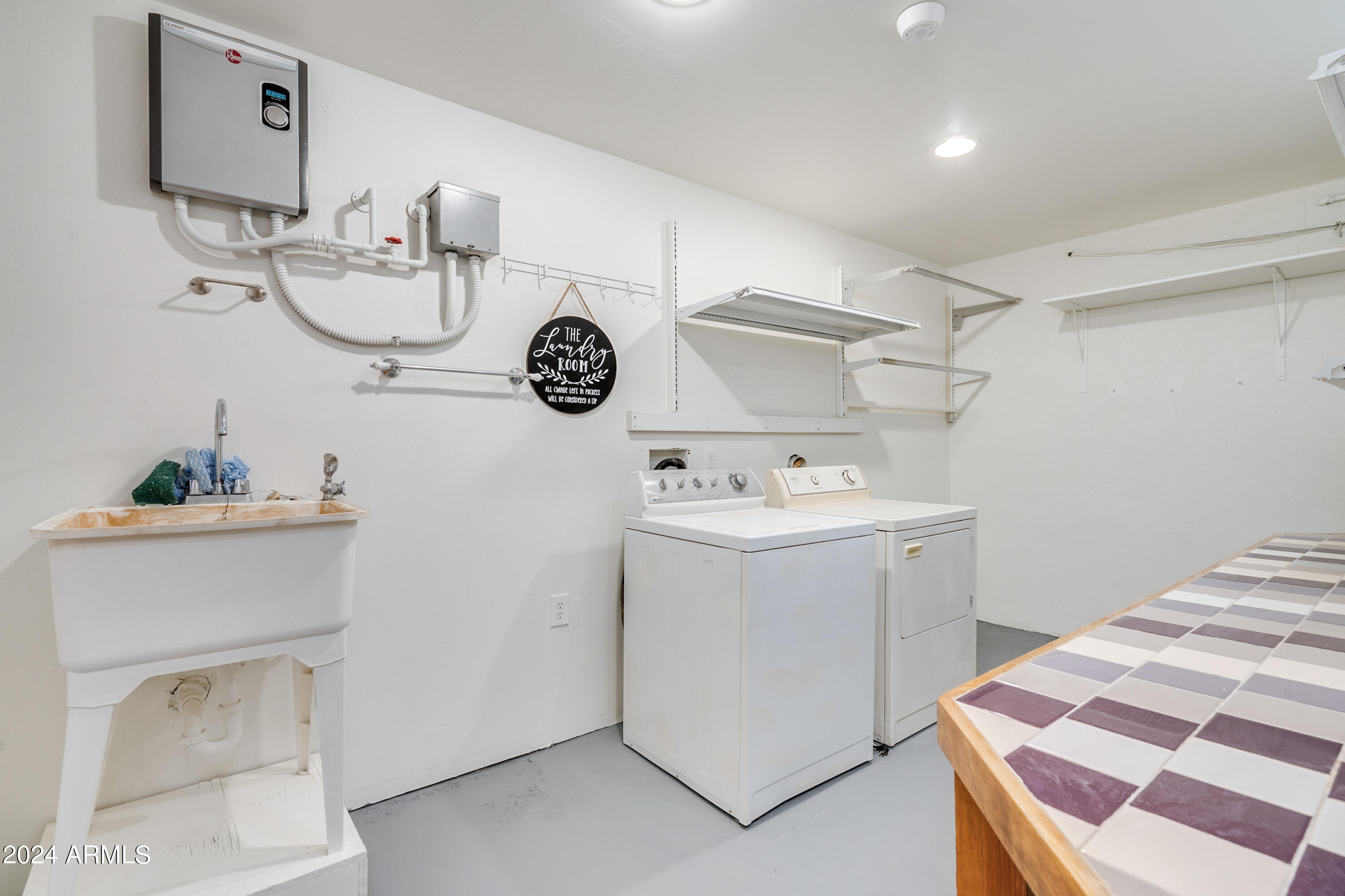 2799 West Trails End Road Benson, AZ 85602 - Photo 33 of 61 1st Floor Laundry Room