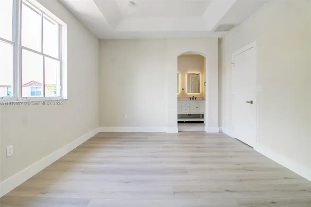 $675,000 | 8144 Northwest 107th Path, Doral, FL 33178