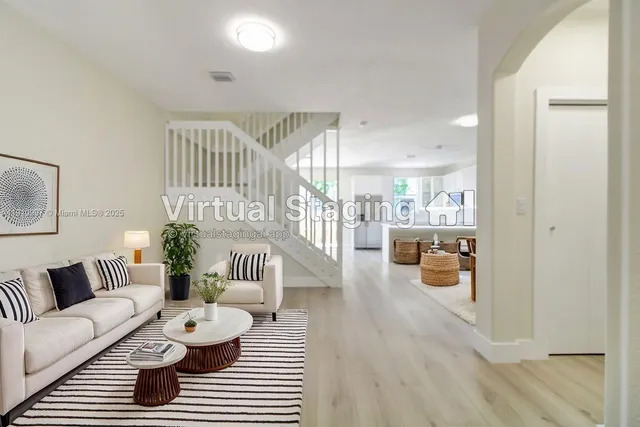 $675,000 | 8144 Northwest 107th Path, Doral, FL 33178