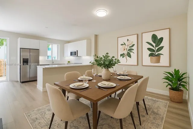 $675,000 | 8144 Northwest 107th Path, Doral, FL 33178