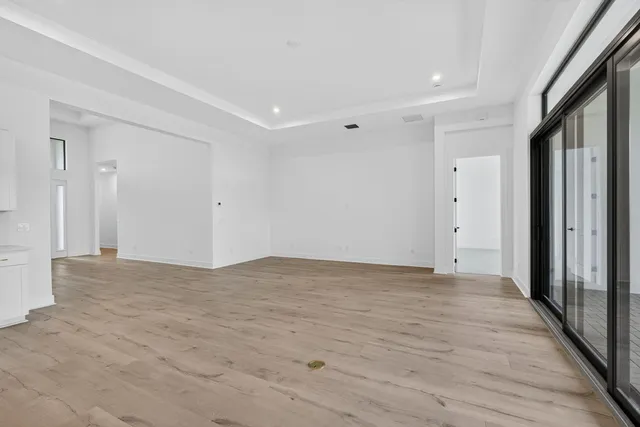 $5,500 | 9512 St Germain Drive, Palm Beach Gardens, FL 33412