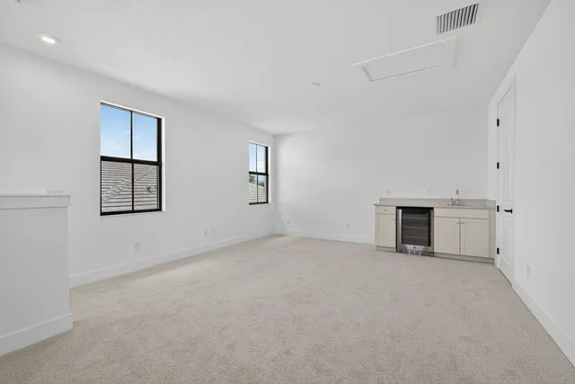 $5,500 | 9512 St Germain Drive, Palm Beach Gardens, FL 33412