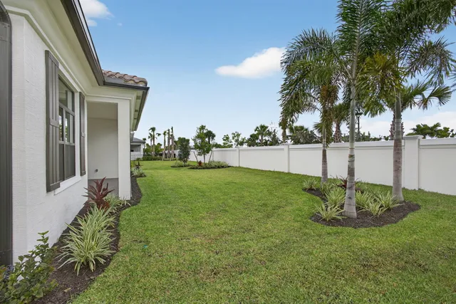 $5,500 | 9512 St Germain Drive, Palm Beach Gardens, FL 33412