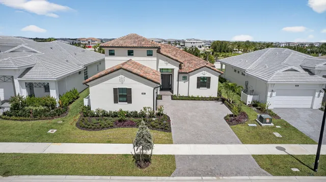 $5,500 | 9512 St Germain Drive, Palm Beach Gardens, FL 33412