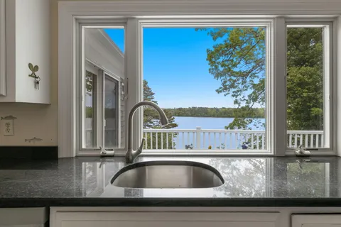 $849,000 | 34 Featherbed Lane, Brewster, MA 02631