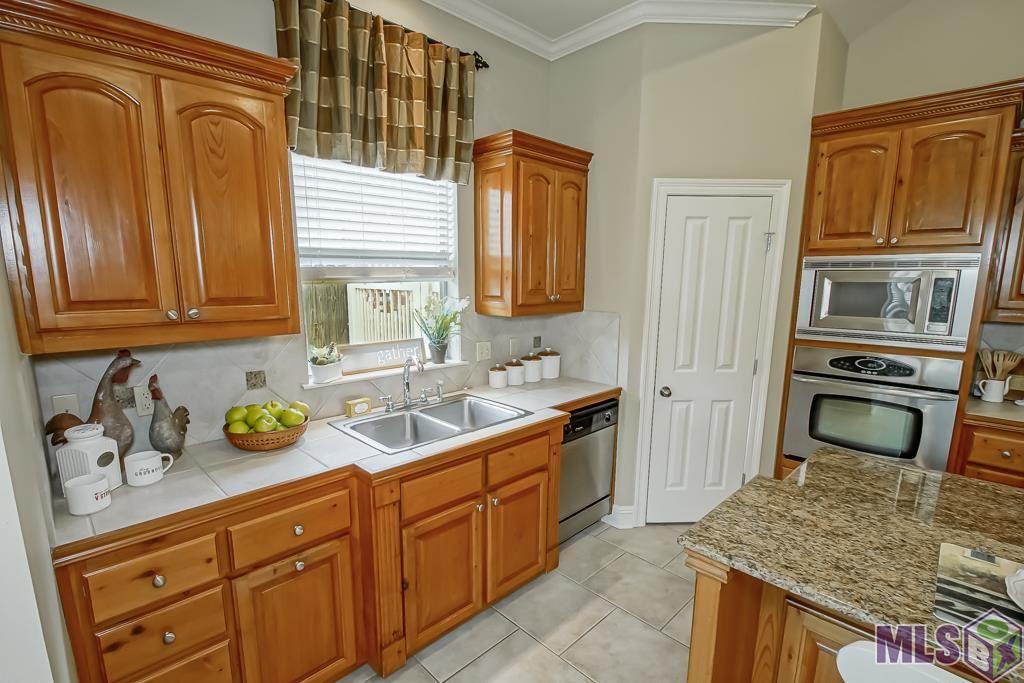 9029 Spring Grove Drive Baton Rouge, LA 70809 - Photo 16 of 39 Gallery Image 16