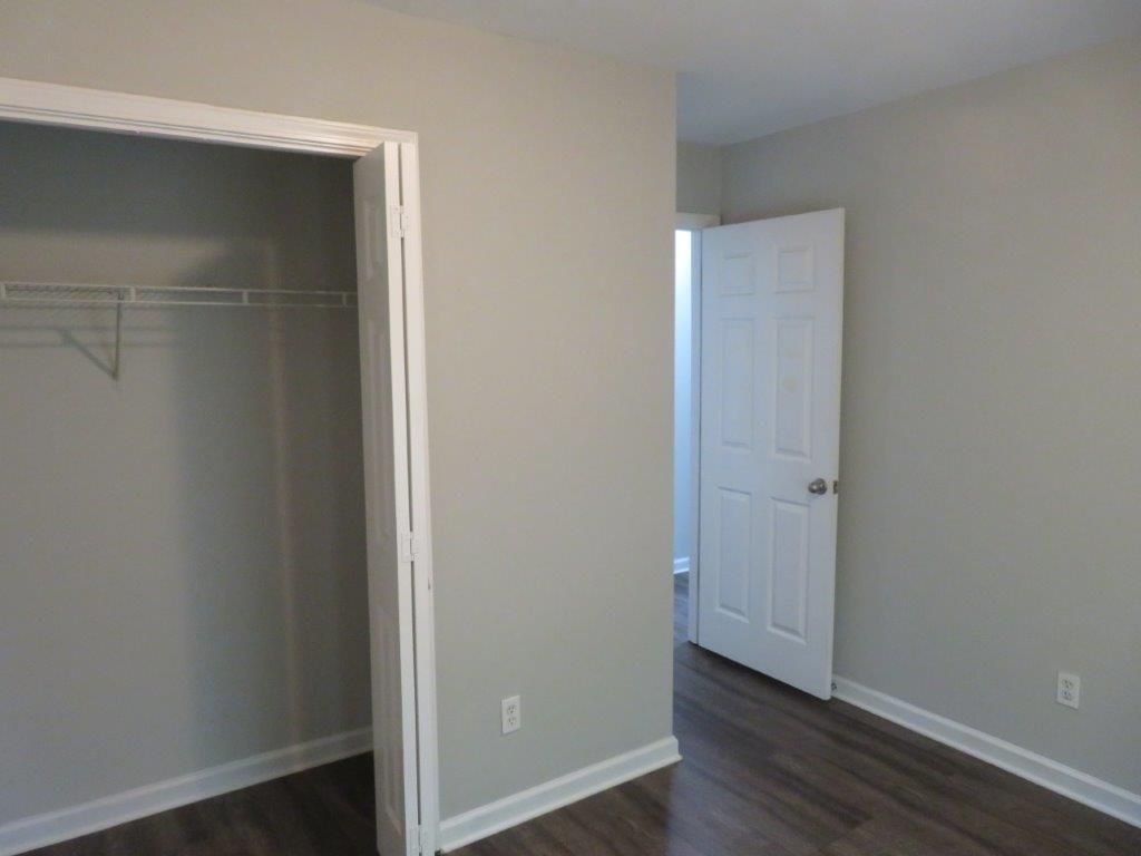 560 Manning Road Southwest Marietta, GA 30064 - Photo 13 of 23