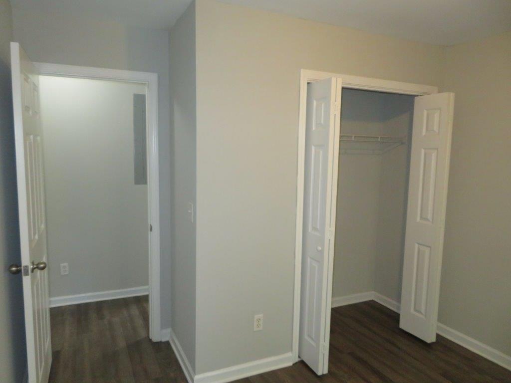 560 Manning Road Southwest Marietta, GA 30064 - Photo 15 of 23