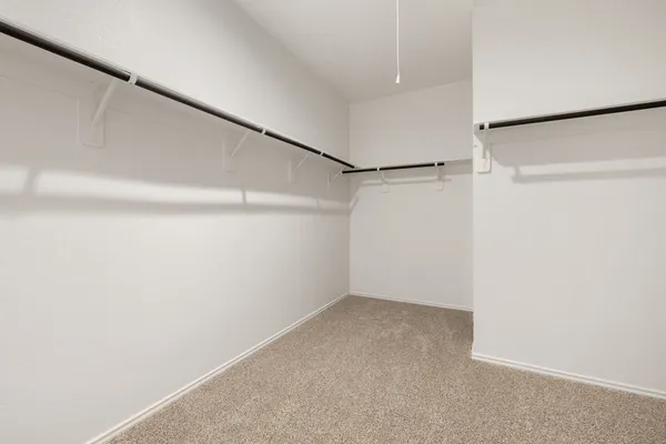 $2,550 | 31007 Delamere, Fulshear, TX 77441