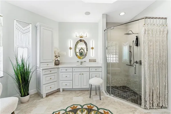 $945,000 | 6919 Southeast Sleepy Hollow Lane, Stuart, FL 34997