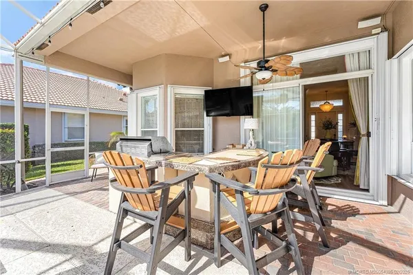 $945,000 | 6919 Southeast Sleepy Hollow Lane, Stuart, FL 34997