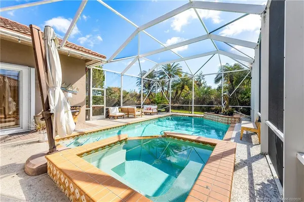 $945,000 | 6919 Southeast Sleepy Hollow Lane, Stuart, FL 34997