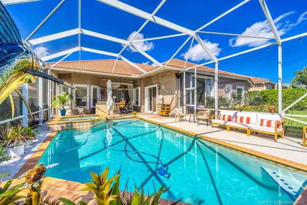$945,000 | 6919 Southeast Sleepy Hollow Lane, Stuart, FL 34997