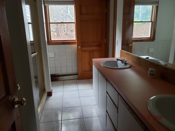 294 Mendall Road Acushnet, MA 02743 - Photo 8 of 17