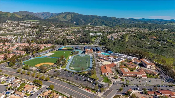 $700,000 | 36 Vía Cordoba, Rancho Santa Margarita, CA 92688