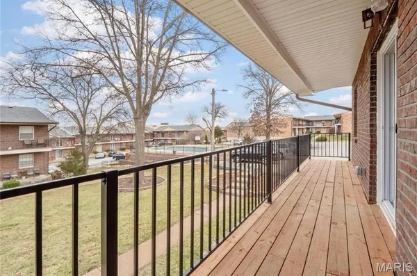 $1,500 | 6905 Colonial Woods Drive, Unit 2, St. Louis, MO 63129