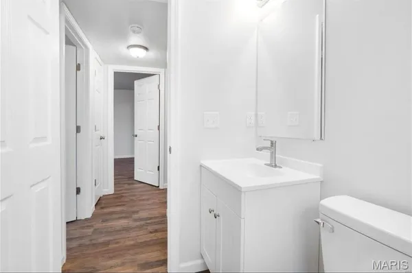 $1,500 | 6905 Colonial Woods Drive, Unit 2, St. Louis, MO 63129