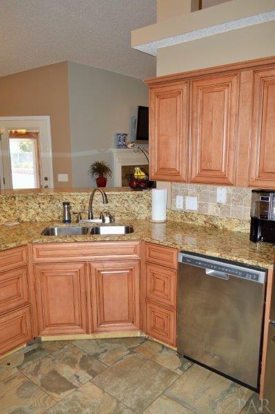 6642 Martin Road Milton, FL 32570 - Photo 19 of 50 Gallery Image 19