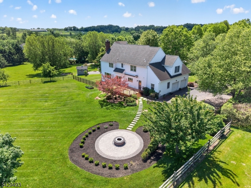 38 Grove Farm Road Pittstown, NJ 08867 - Photo 39 of 46