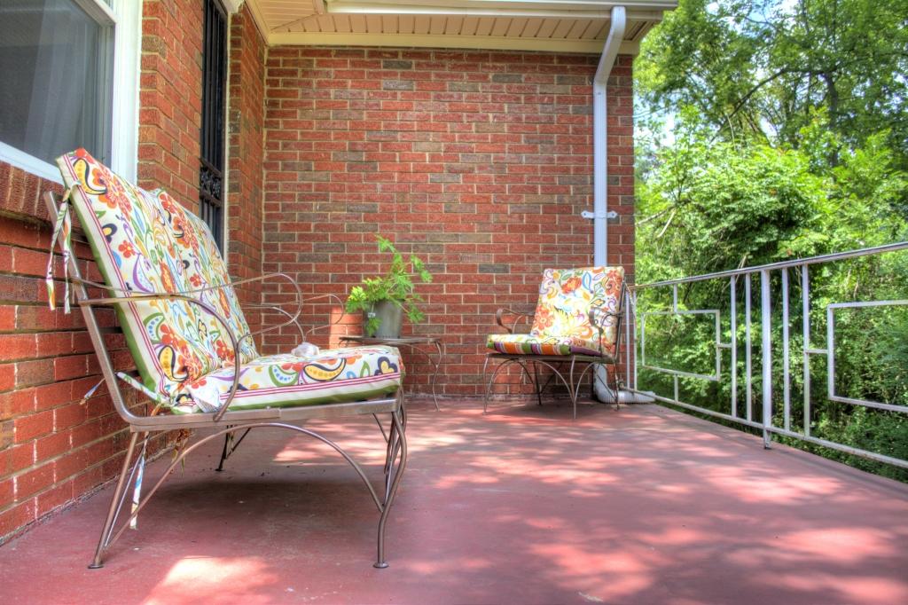 426 Talley Road Chattanooga, TN 37411 - Photo 4 of 41 DSC_0043_4_5 (1024x682)