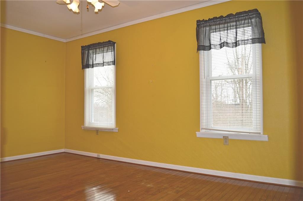 905 Deerfield Road Washington, PA 15301 - Photo 11 of 23