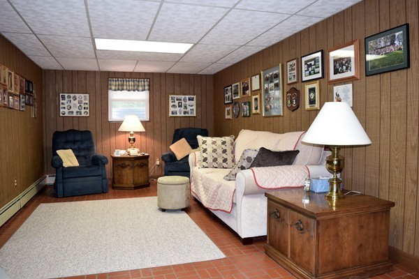 11 Mayfair Road Dedham, MA 02026 - Photo 17 of 19 Gallery Image 17