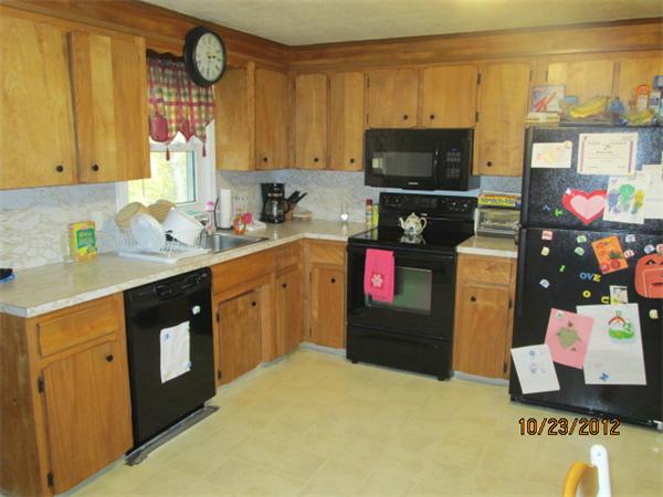 10 Rustic Drive Worcester, MA 01609 - Photo 5 of 10 Gallery Image 5