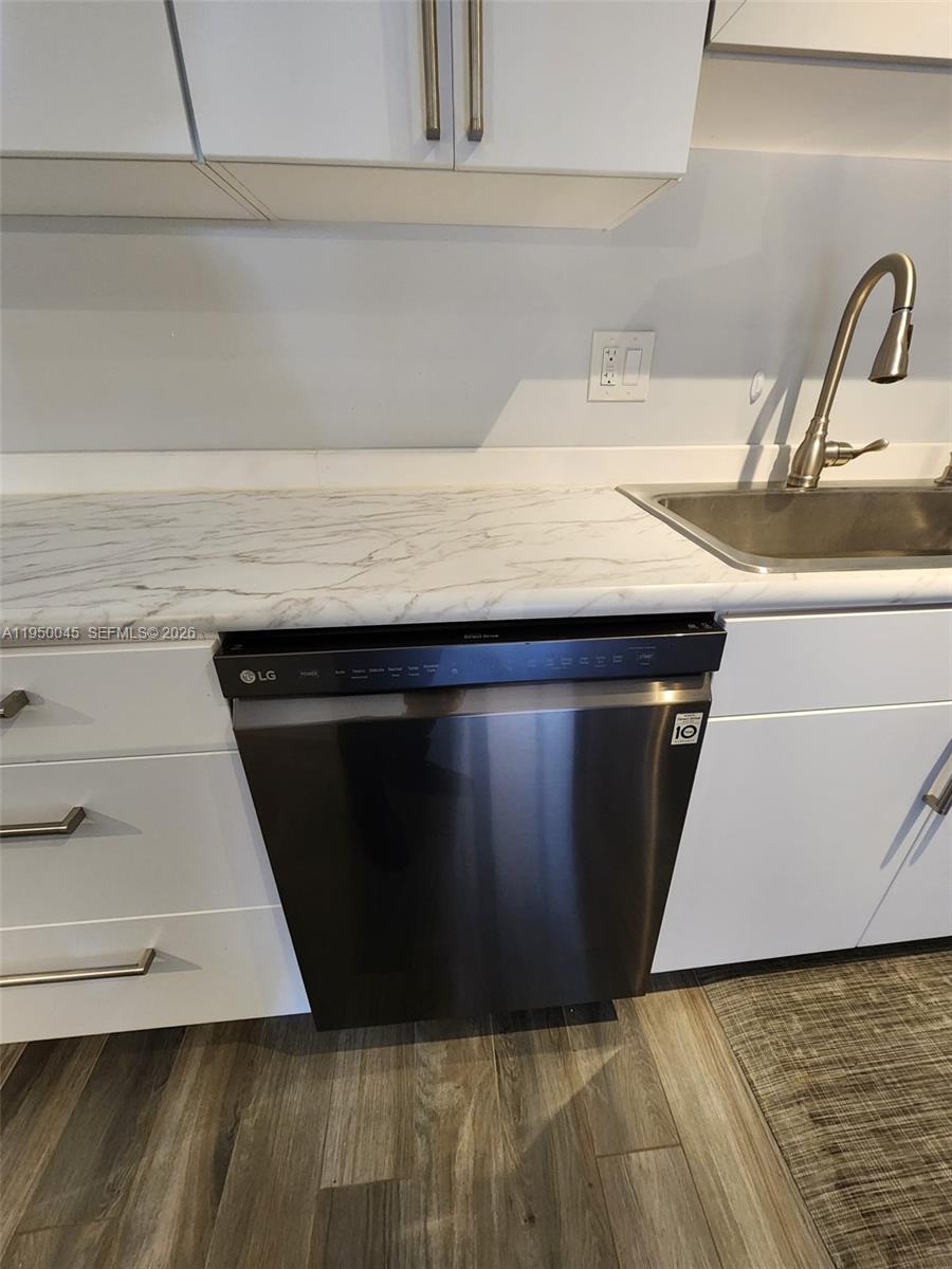 2080 Southwest 90th Avenue, Unit C13 Davie, FL 33324 - Photo 21 of 77