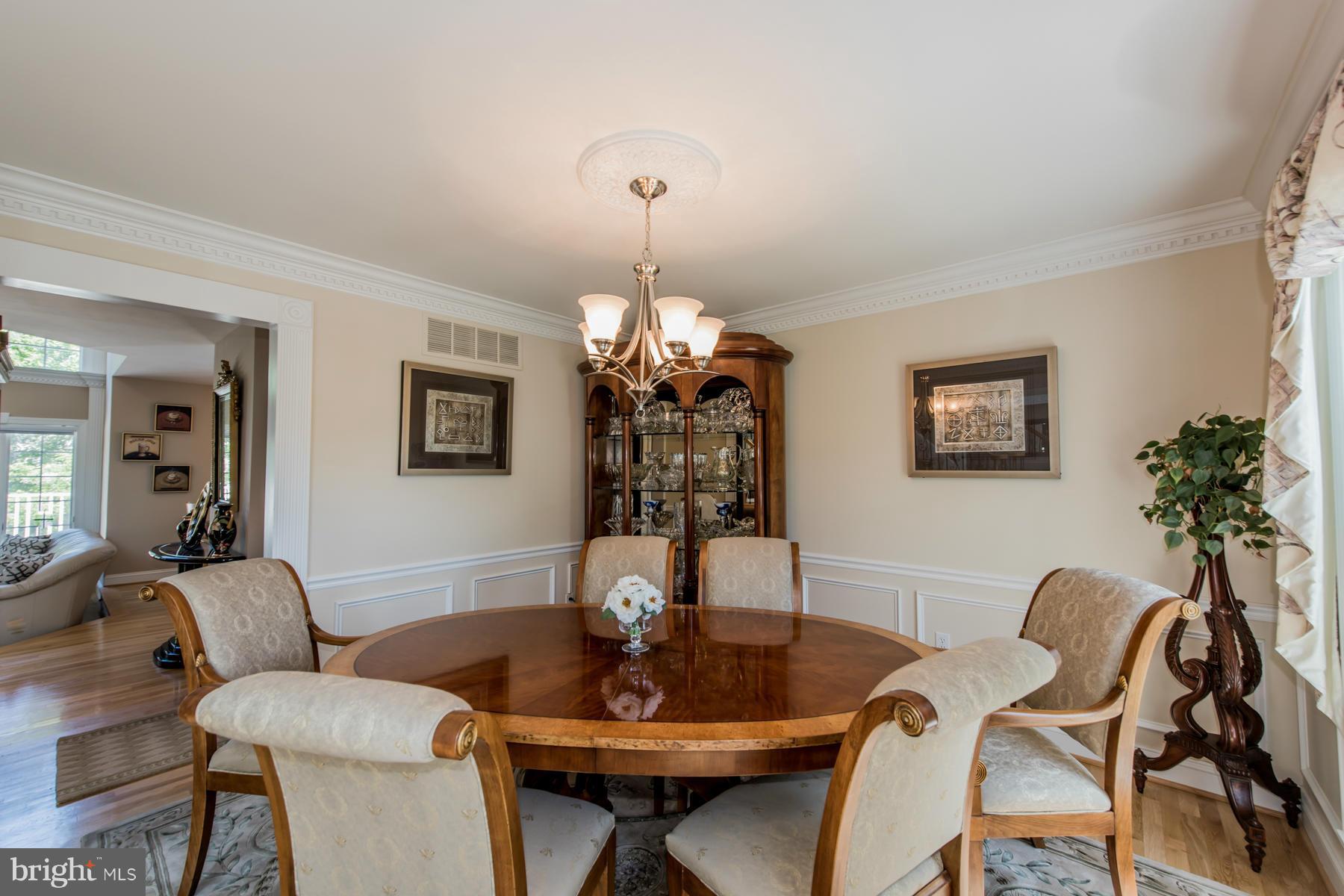 5075 Jericho Road Columbia, MD 21044 - Photo 12 of 30 Dining Room