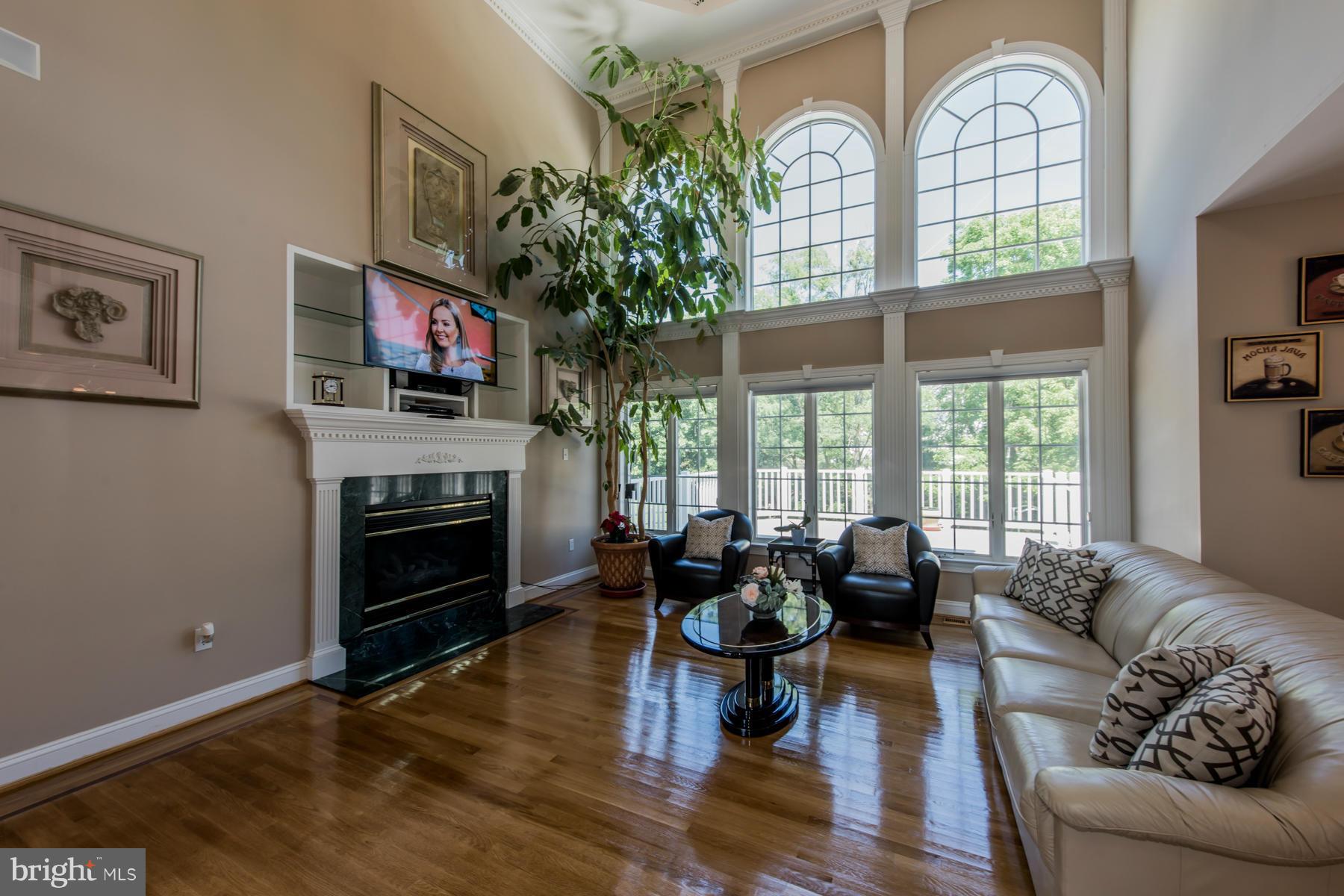 5075 Jericho Road Columbia, MD 21044 - Photo 10 of 30 Family Room