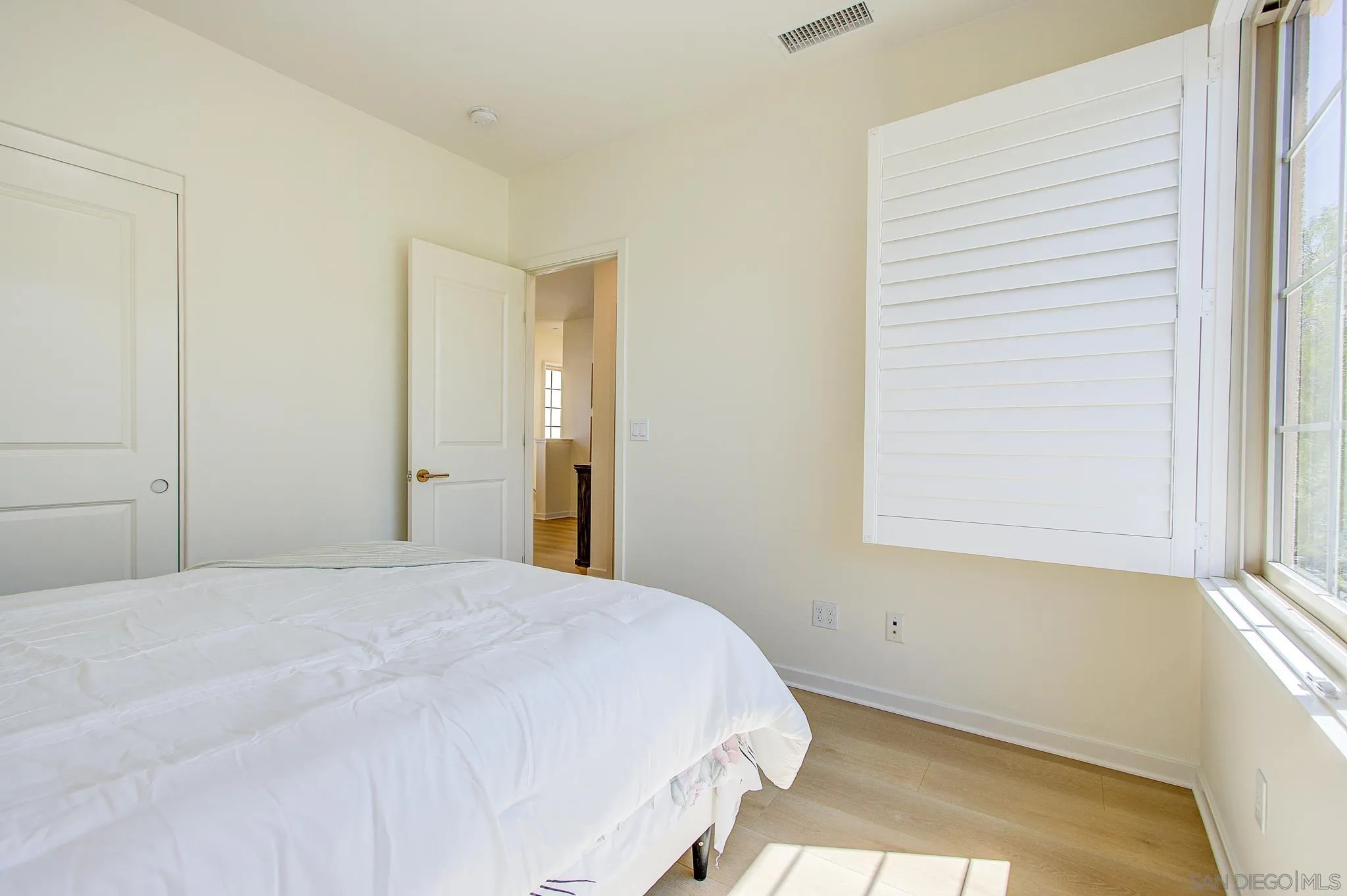 112 Excursion Irvine, CA 92618 - Photo 22 of 36
