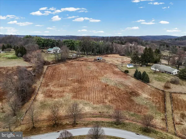 $2,200,000 | 2563 Veronica Drive, Chester Springs, PA 19425