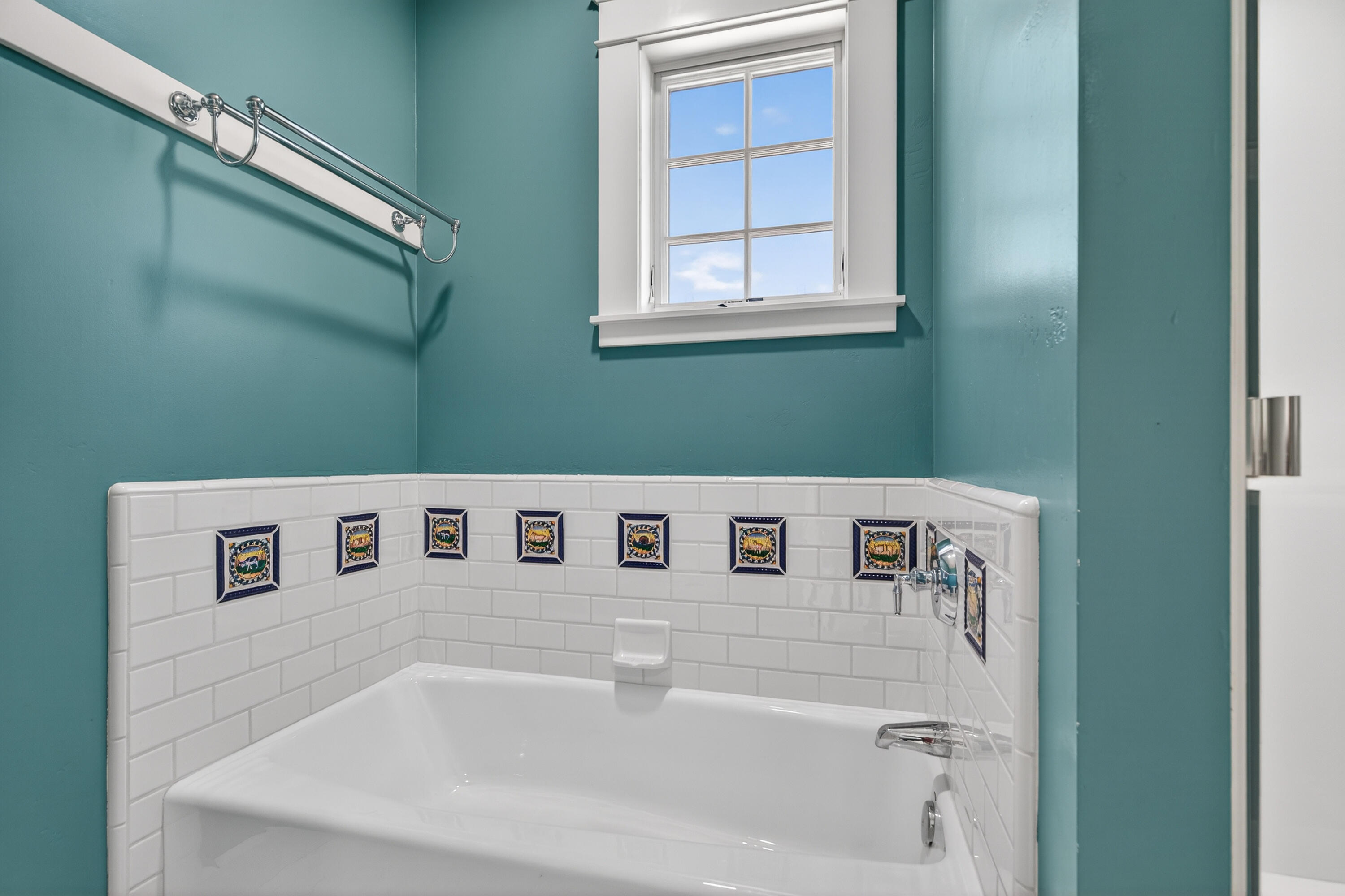 6081 Hillcrest Road Medford, OR 97504 - Photo 43 of 83 44