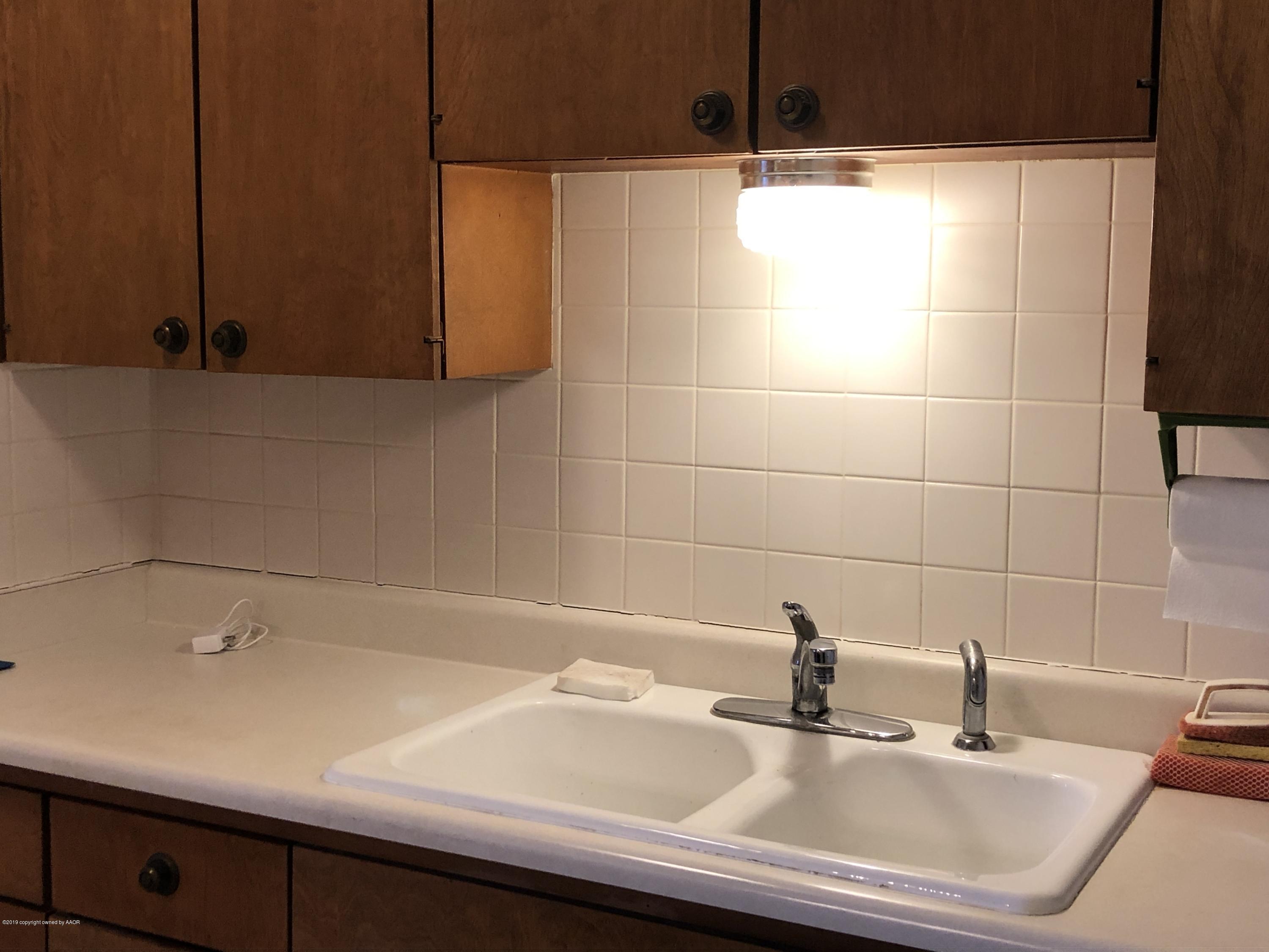 2409 Darrell Avenue Amarillo, TX 79110 - Photo 18 of 26 kitchen 3