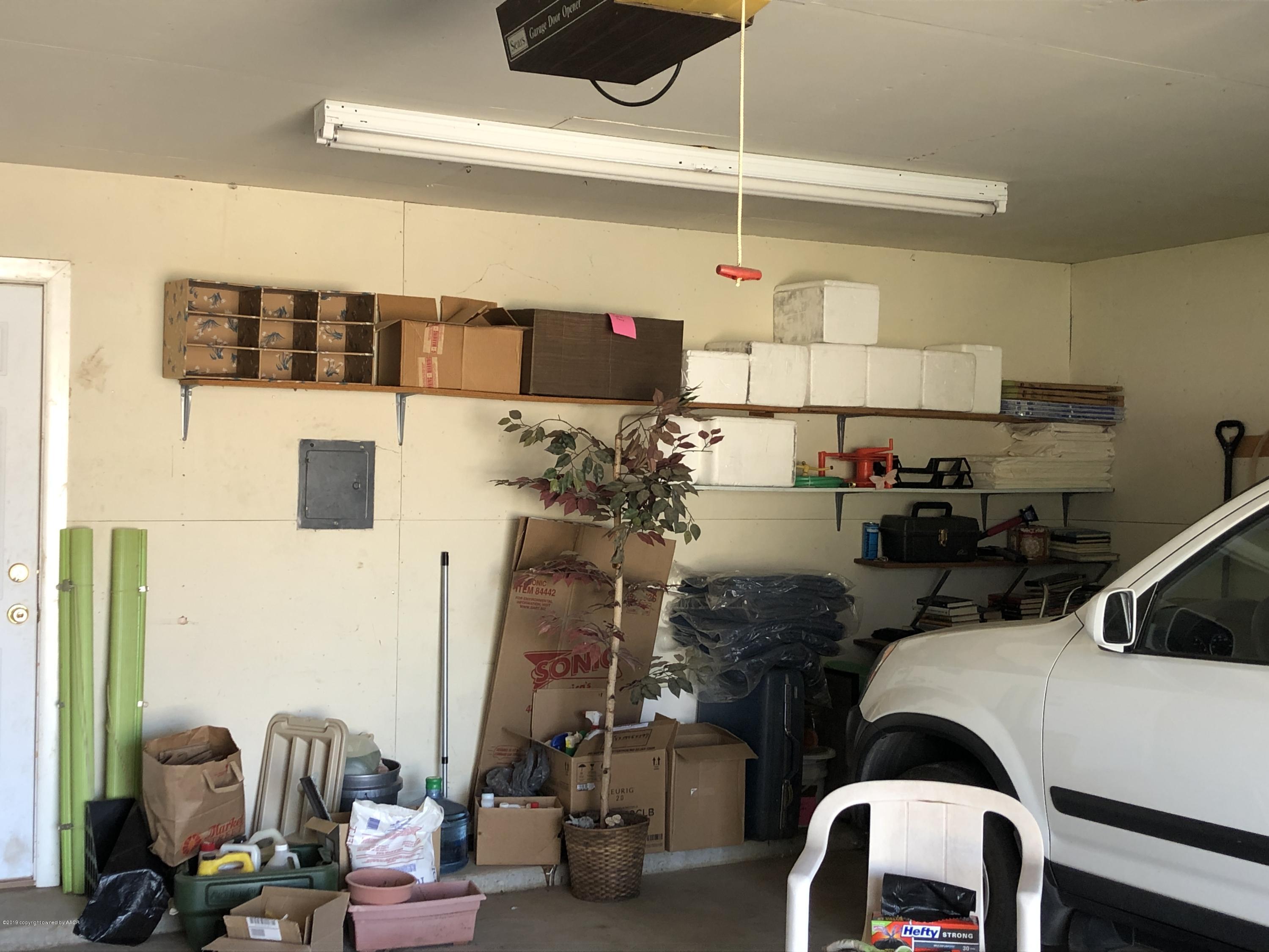 2409 Darrell Avenue Amarillo, TX 79110 - Photo 25 of 26 garage 2