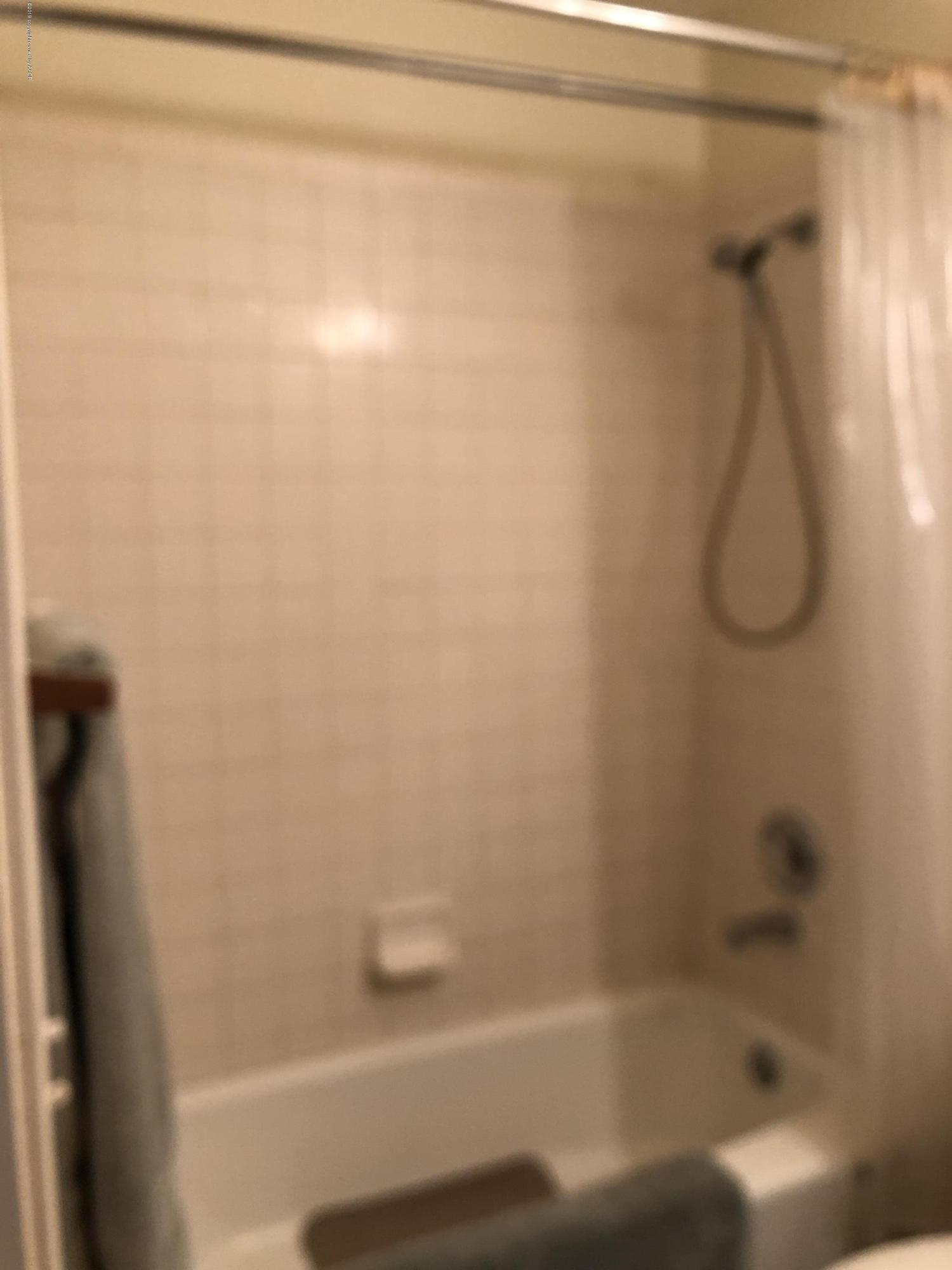 2409 Darrell Avenue Amarillo, TX 79110 - Photo 8 of 26 bathroom