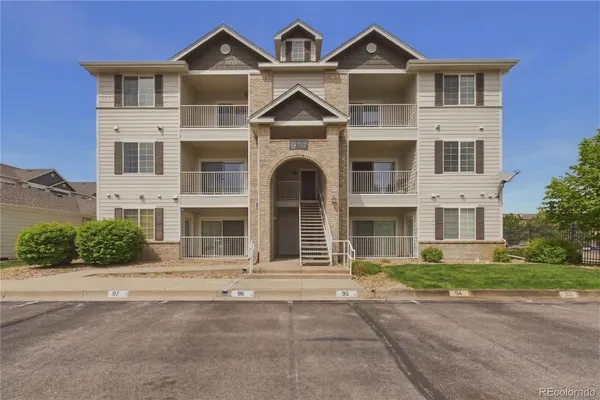 $375,000 | 15700 East Jamison Drive, Unit 9203, Englewood, CO 80112