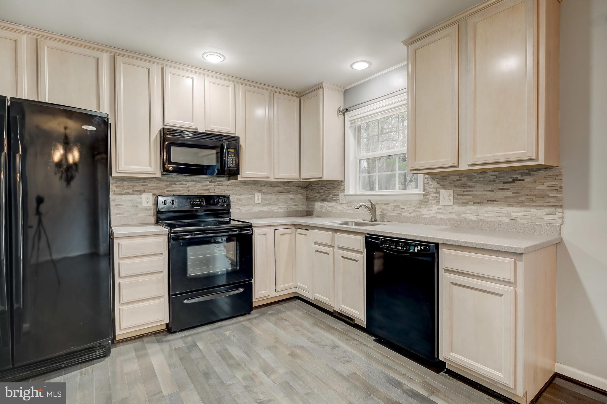 3517 Oak Road Laurel, MD 20724 - Photo 13 of 38 Gallery Image 13