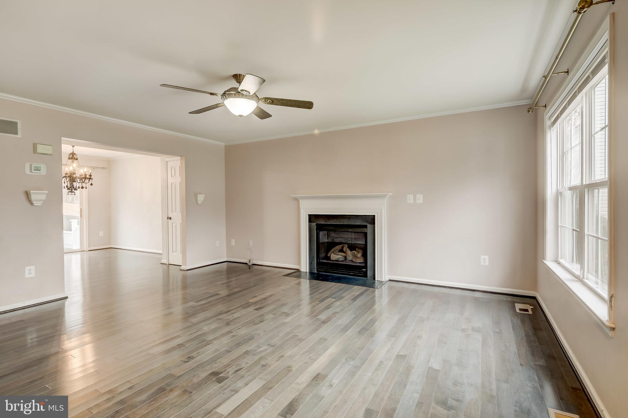3517 Oak Road Laurel, MD 20724 - Photo 4 of 38 Gallery Image 4