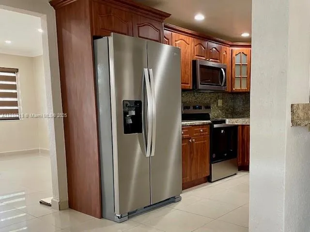 $870,000 | 330 West 40th Place, Hialeah, FL 33012