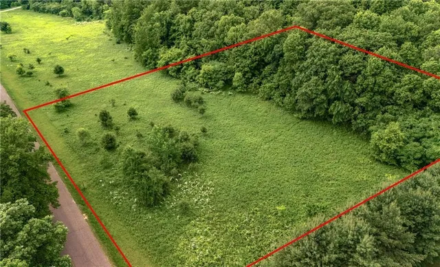 $90,000 | N4015 420th Street, Menomonie, WI 54751