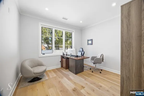 $2,490,000 | 116 Cedar Lane, Closter, NJ 07624