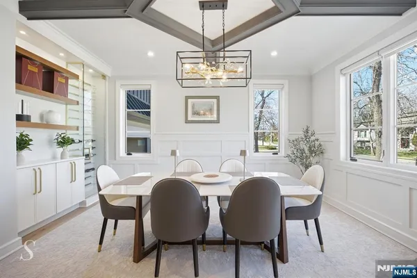 $2,490,000 | 116 Cedar Lane, Closter, NJ 07624
