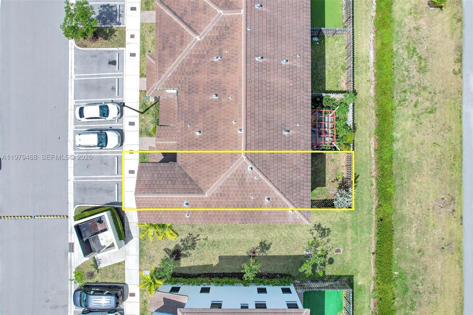 10031 Southwest 228th Terrace Miami, FL 33190 - Photo 11 of 64