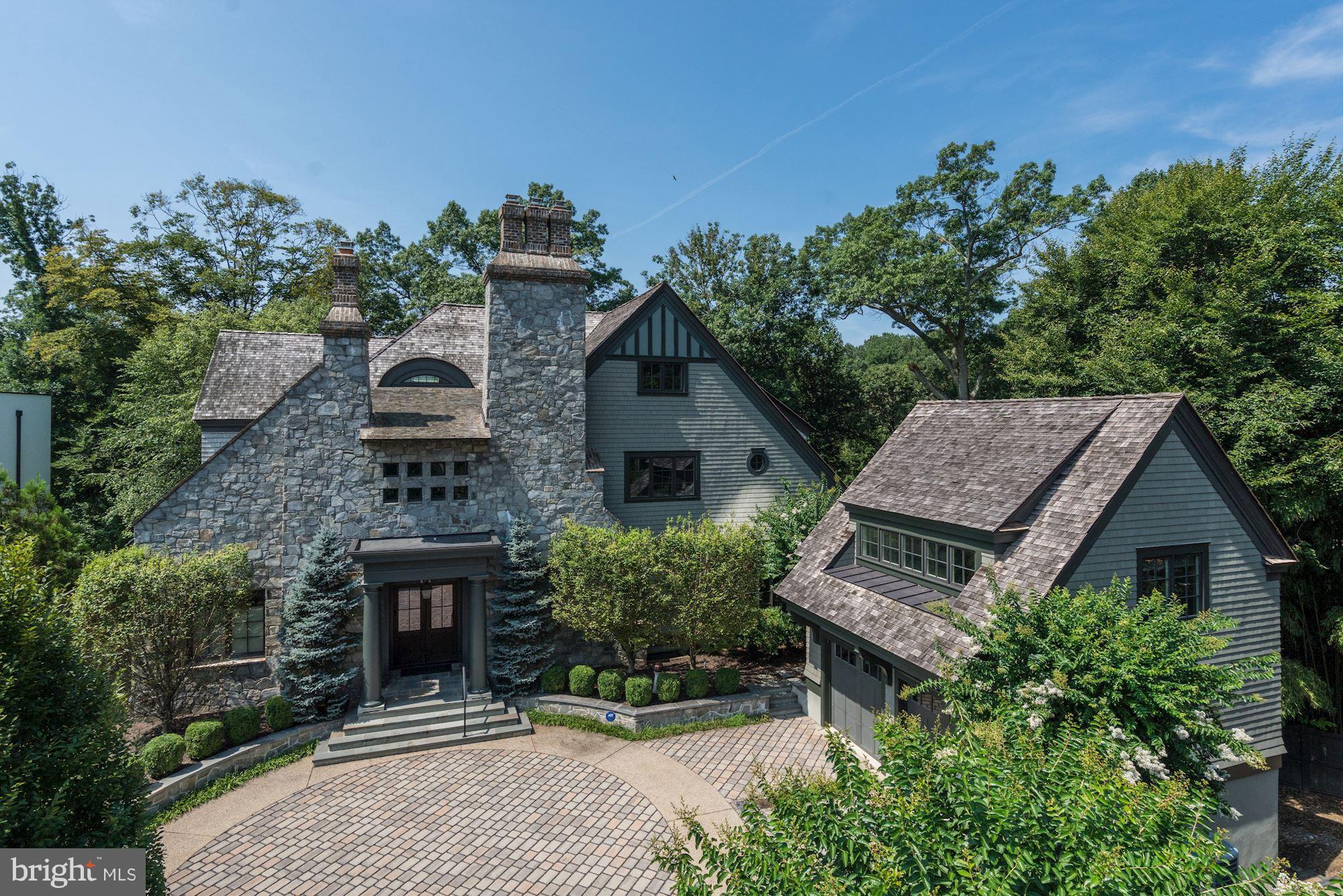 412 Chain Bridge Road McLean, VA 22101 - Photo 1 of 1 Exterior (Front)